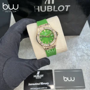 خرید ساعت مچی هابلوت زنانه مدل Hublot Classic Fusion Green King Gold Pave از فروشگاه ساعت برنارد